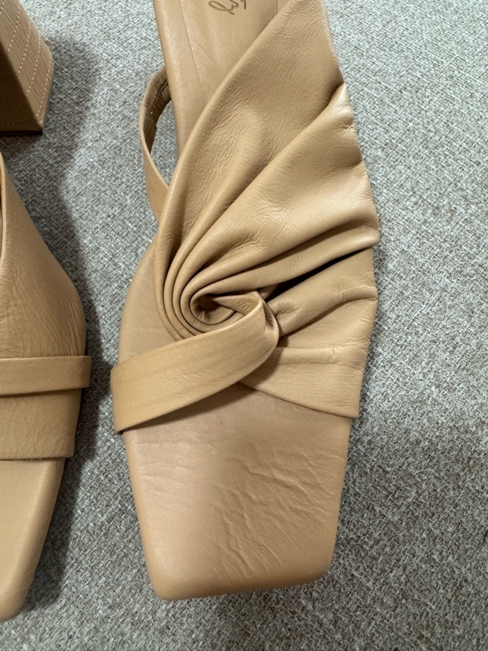 NWOB Johanna Ortiz Brown Twisted Sandals Size 36 US Size 6 - Picture 3 of 8